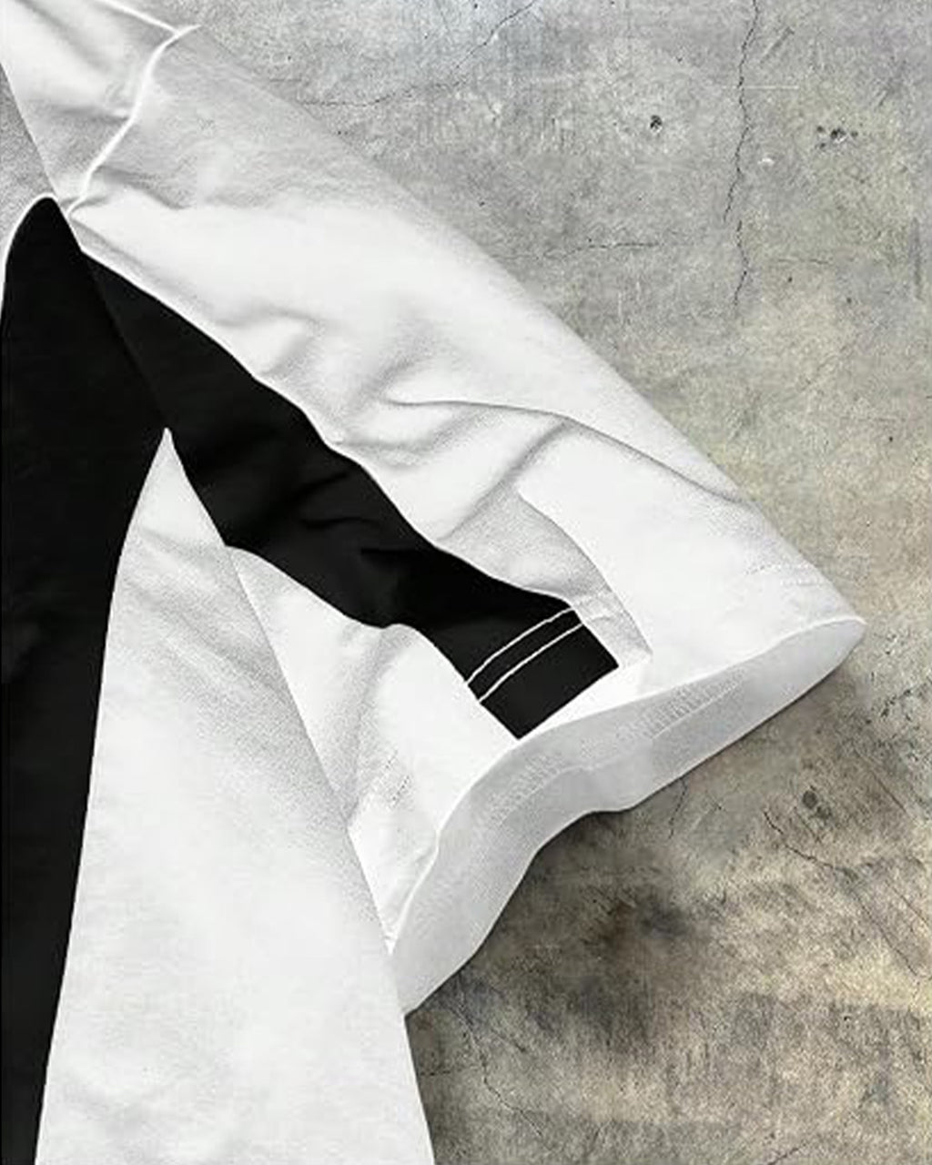 Camiseta Holgada Blanco y Negro